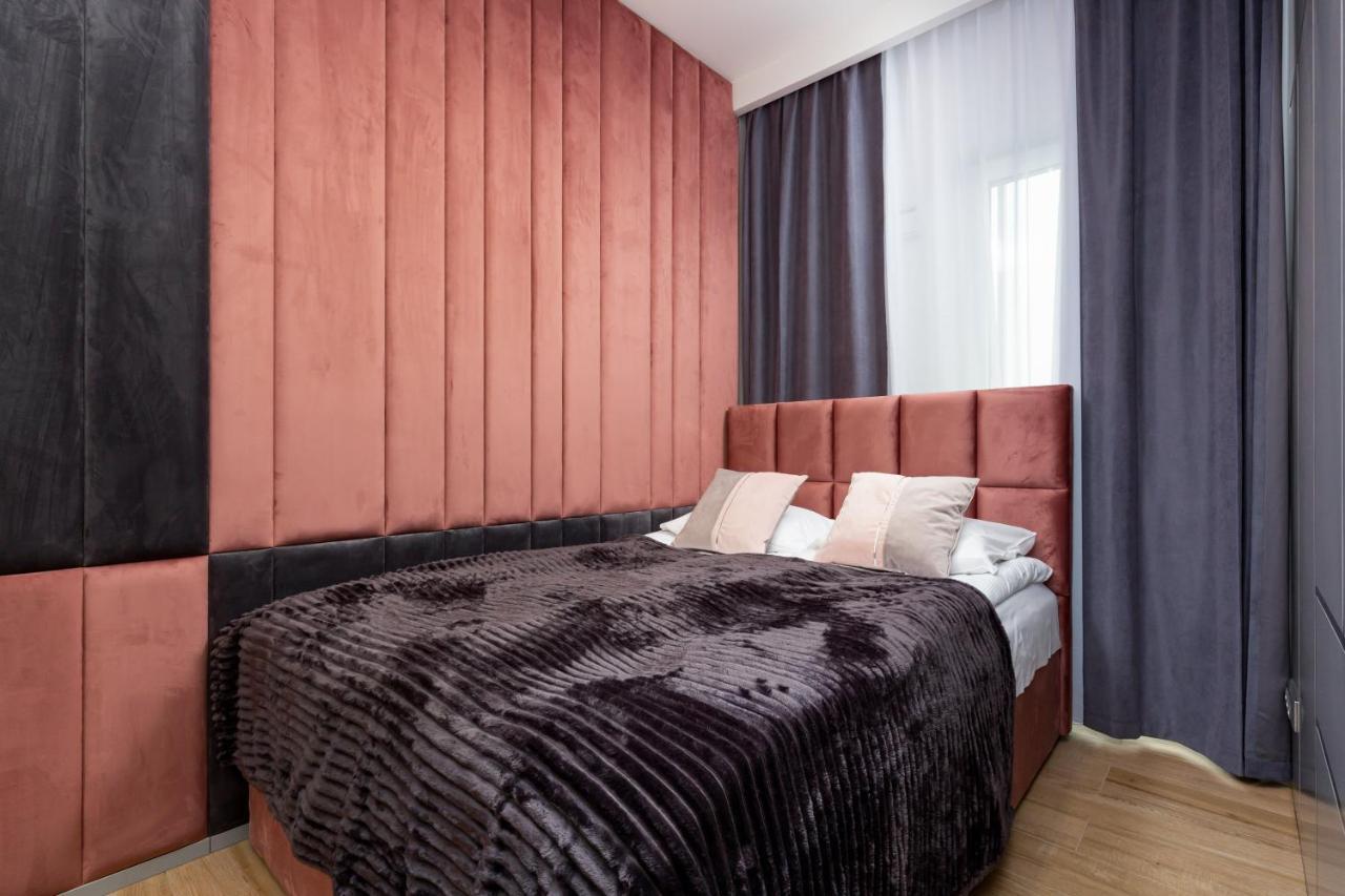 Premium Apartments Business Center By Renters Prestige Varşovia Cameră foto